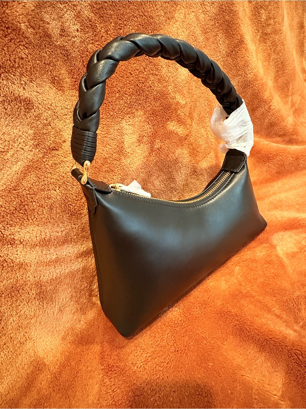 Aupen Black Shoulder Bag with Braided Handle